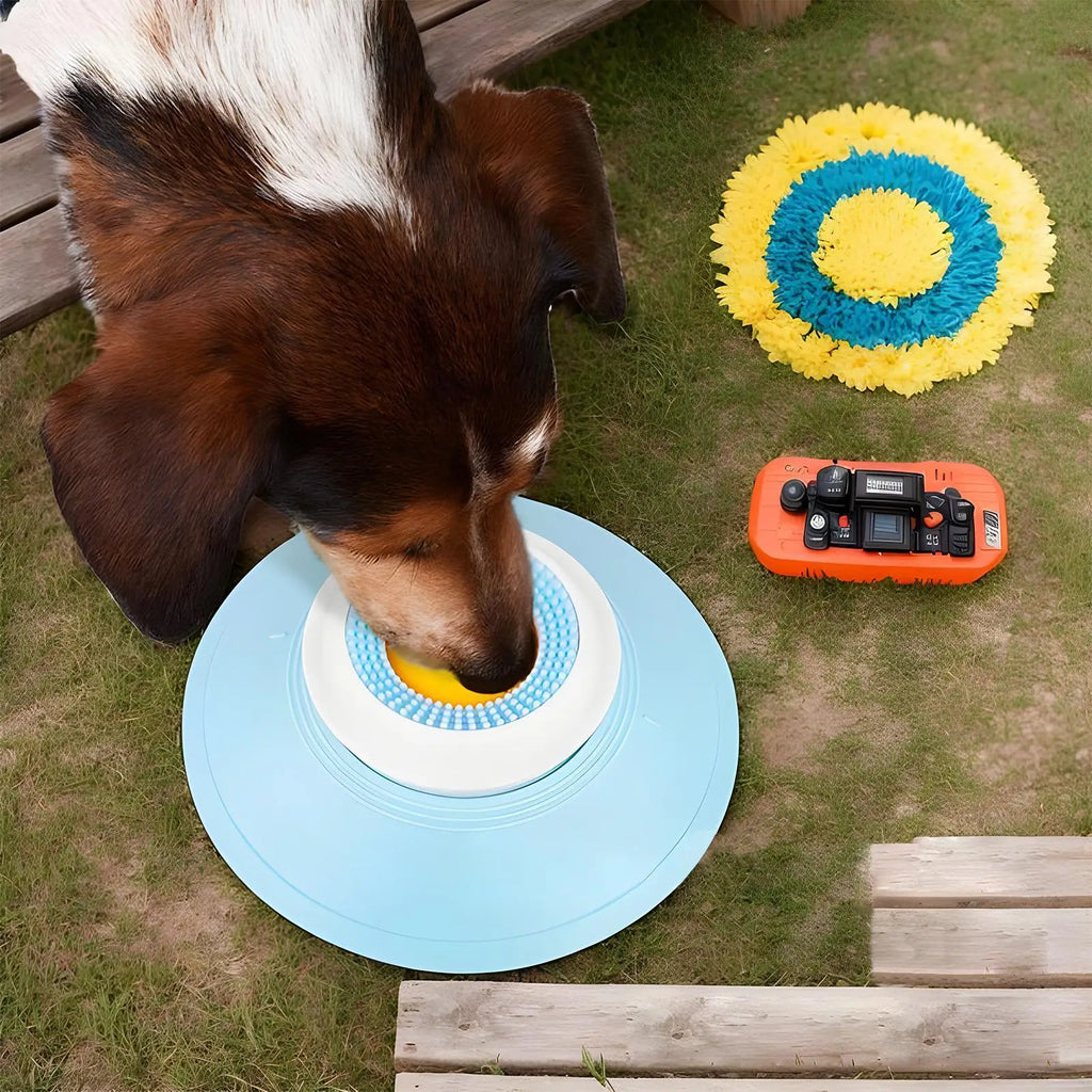 Pet Licking Bowl with Suction Cup. Great for Pet Tongue Cleaning, Smell & Calming for Dogs & Cat Wet Food